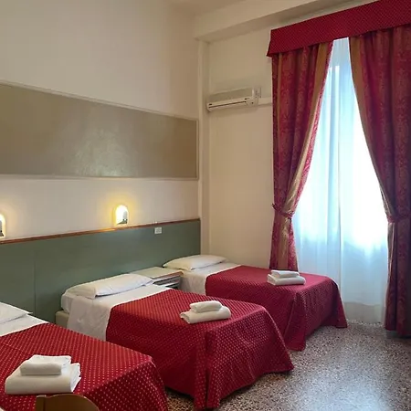 Lukas Hotel