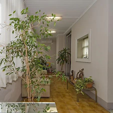 Hotel Lukas Vegetarian & Vegan